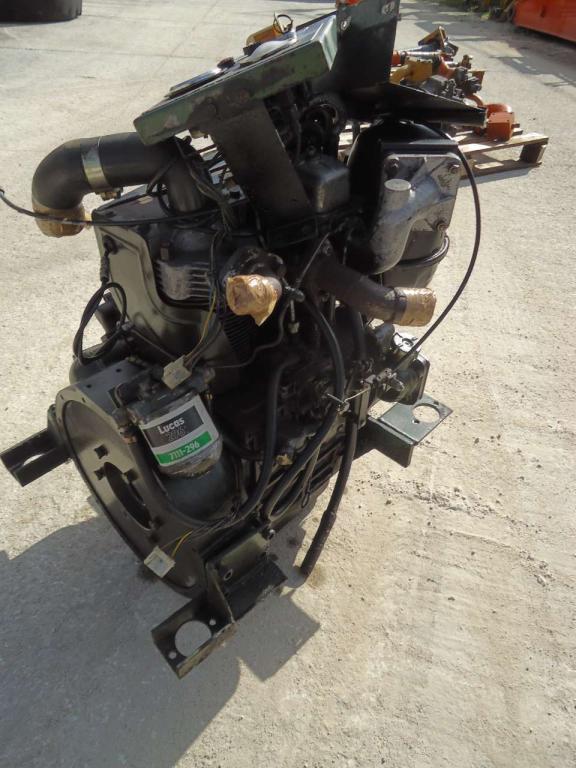 Motore a scoppio per VM - TIPO 1052 - CV 17 Foto 4