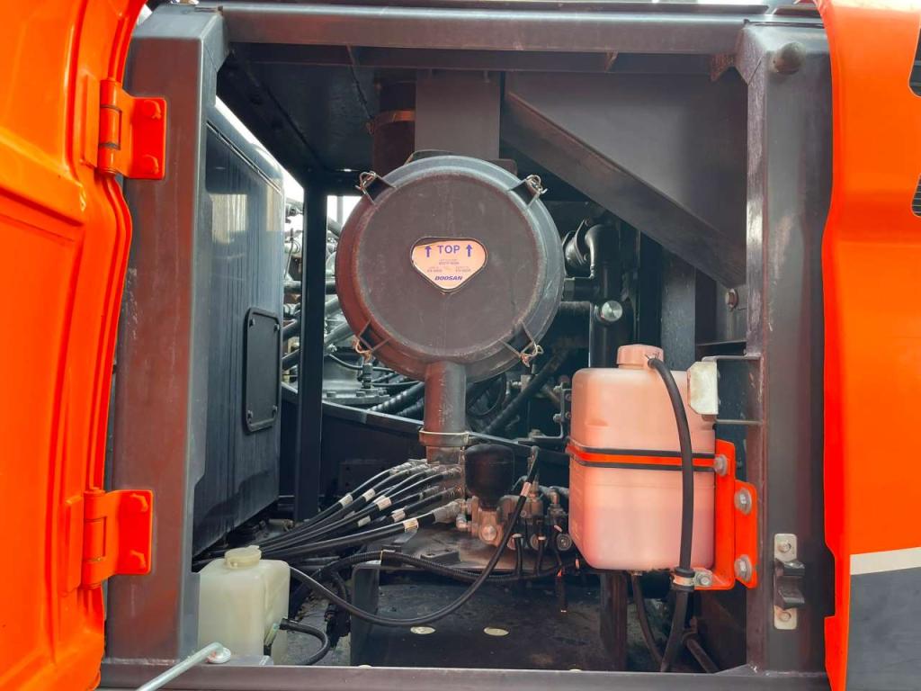 Doosan DX255LC-5 Foto 28