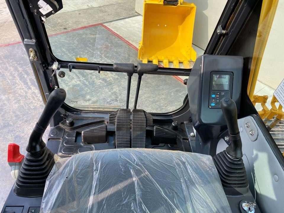 Komatsu PC130-7 Foto 9