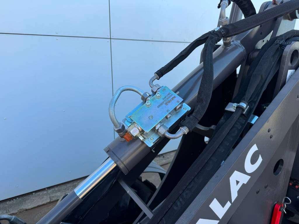 Mecalac MCL 6 - NEW / UNUSED / Bucket + Forks Foto 16