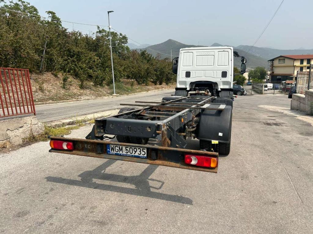 Iveco EUROCARGO 120-190L Foto 6