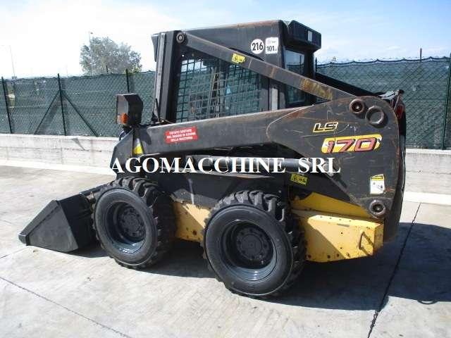 New Holland LS170 Foto 4