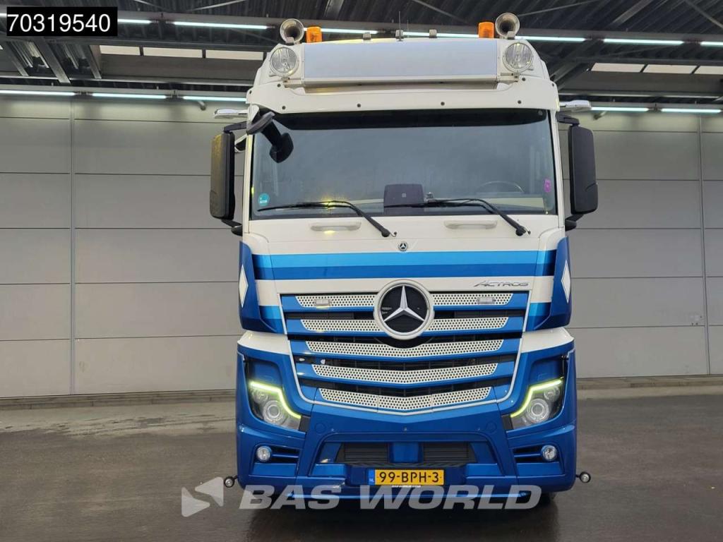 Mercedes-Benz Actros 3363 6X4 NL-Truck BigSpace Retarder 2xTanks Big-Axle Alcoa's Foto 3