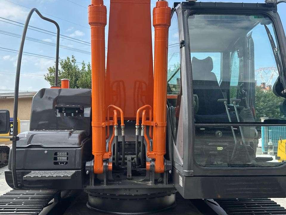 Hitachi ZX210LC-3 SLF Foto 6