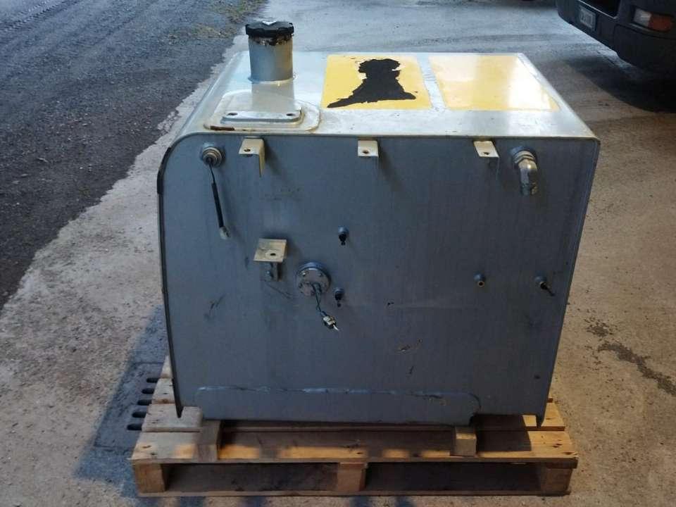 Serbatoio gasolio per New Holland E 305 B Foto 3