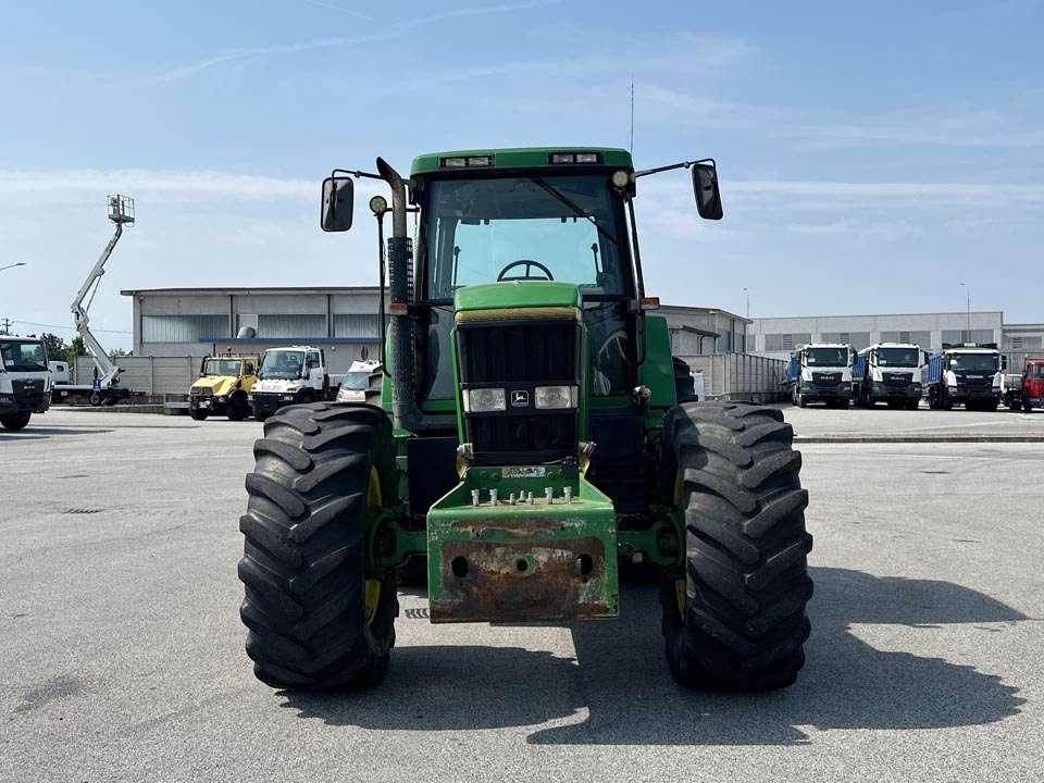 John Deere 7800 4X4 Foto 19