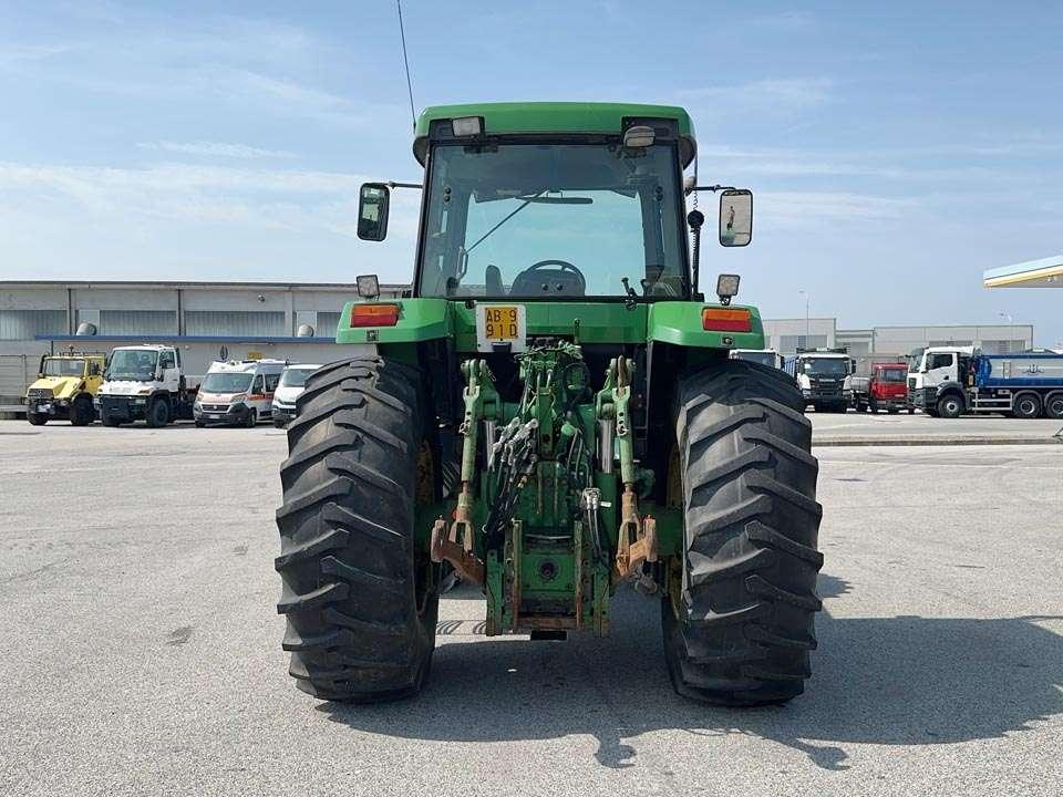 John Deere 7800 4X4 Foto 22