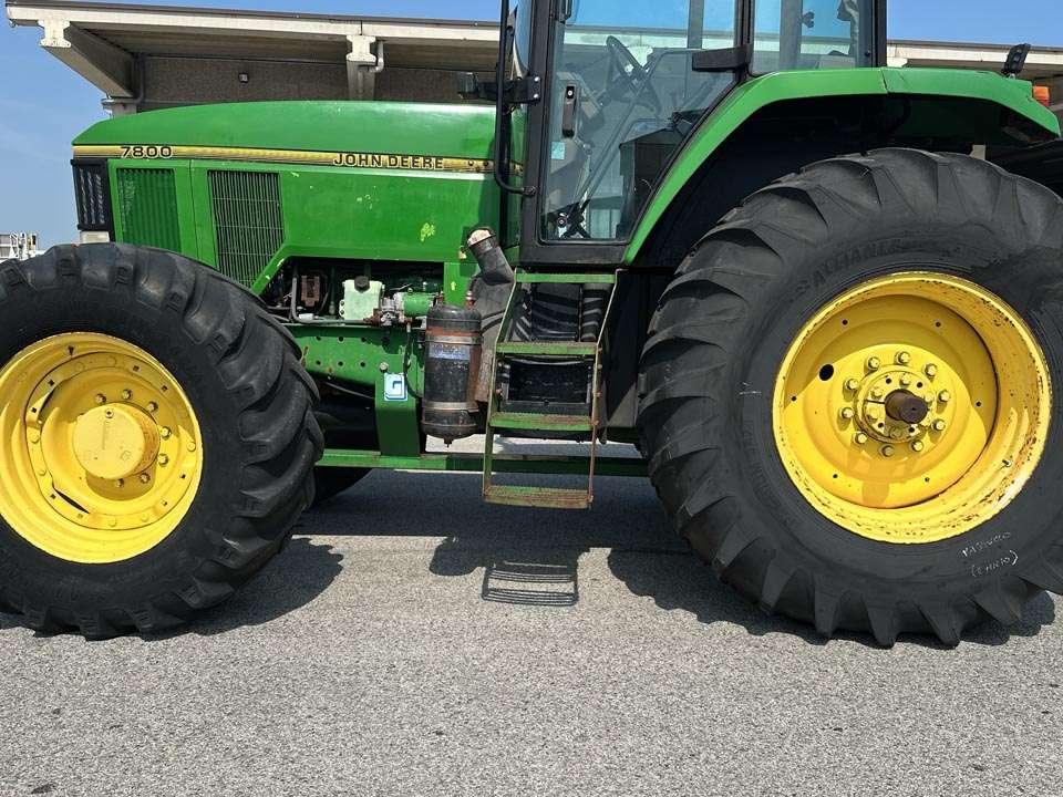John Deere 7800 4X4 Foto 9