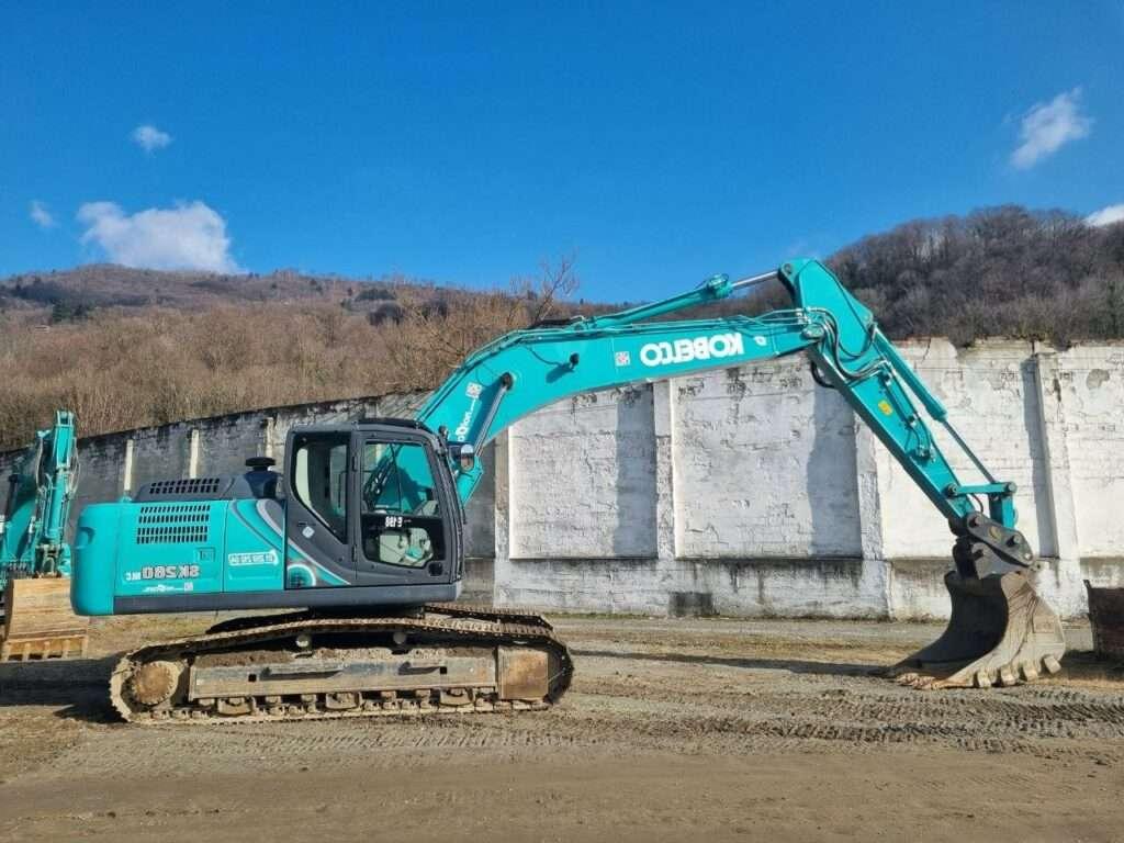 Kobelco SK260NLC-10E Foto 1
