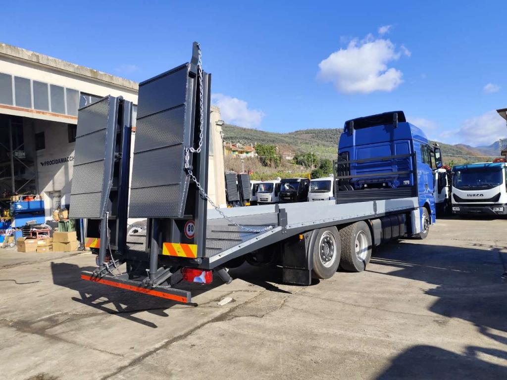 Man TGX 26.420 Foto 17