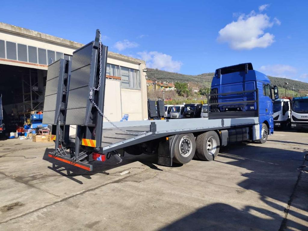 Man TGX 26.420 Foto 18