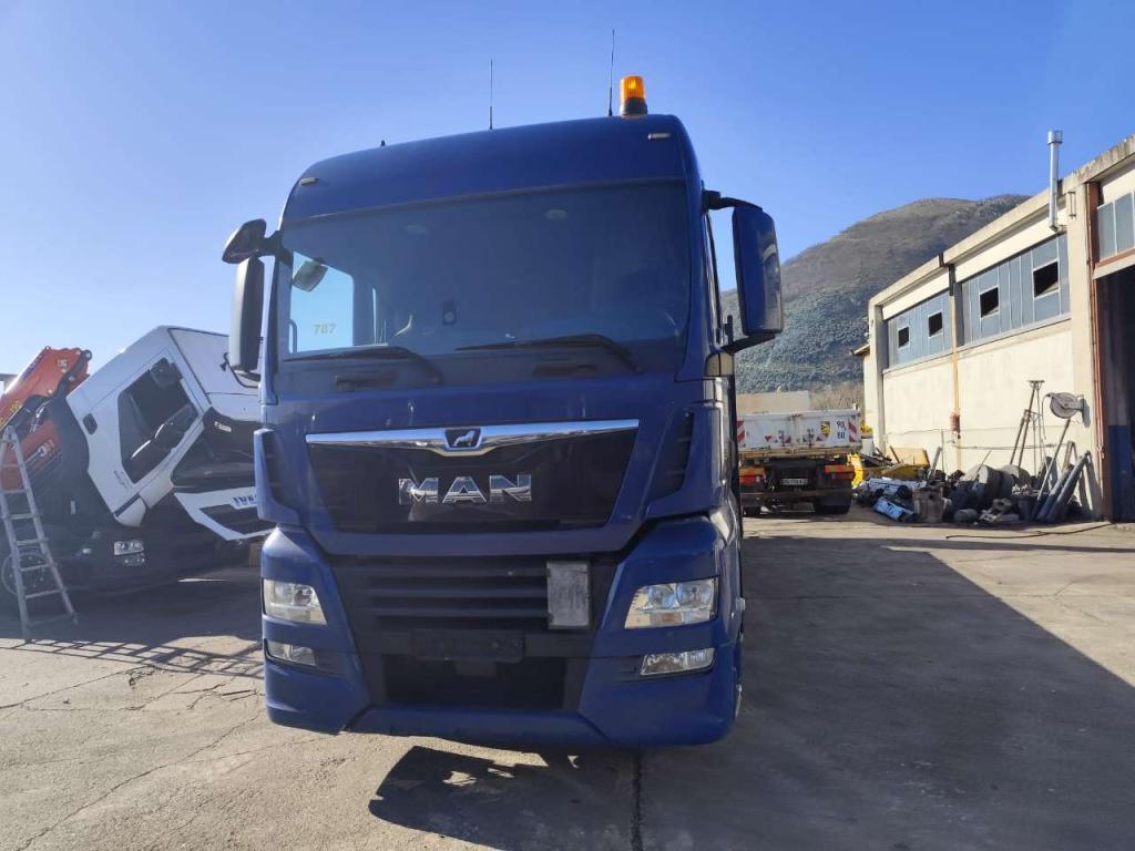 Man TGX 26.420 Foto 23