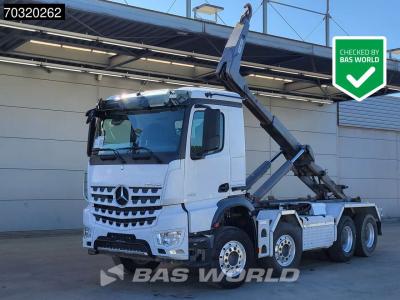 Mercedes-Benz Arocs 3251 8X4 Próximamente! Gancho 25t Retarder Cubos Reductores Euro 6 in vendita da BAS World B.V.