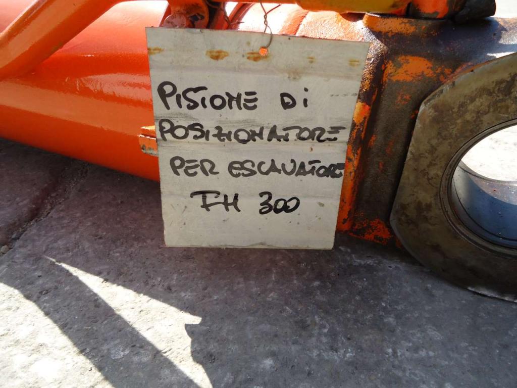 Pistone posizionatore per Fiat Hitachi FH300 Foto 3
