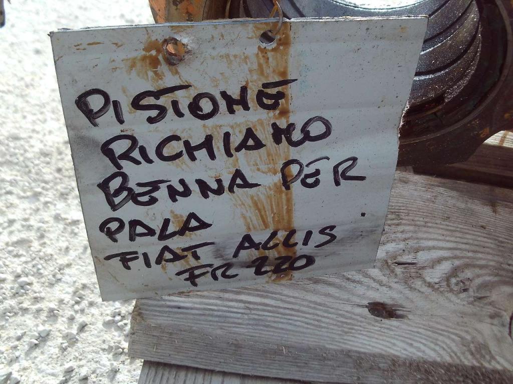 Pistone richiamo benna per Fiat Allis FR220 Foto 5