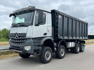 Mercedes-Benz Arocs 4848 8x8 in vendita da Big Machinery