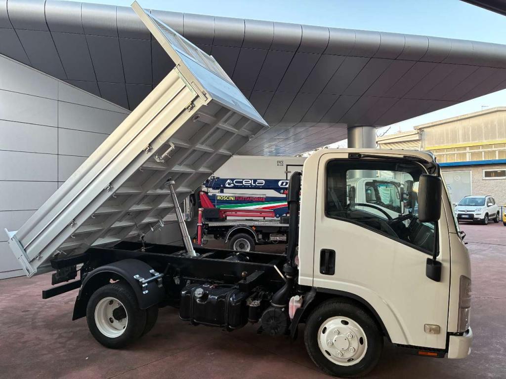 Isuzu NLR85 Foto 10