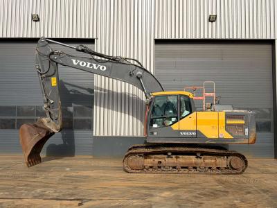Volvo EC220EL in vendita da Big Machinery