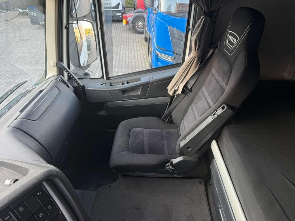 Iveco HI-WAY 480 Foto 4