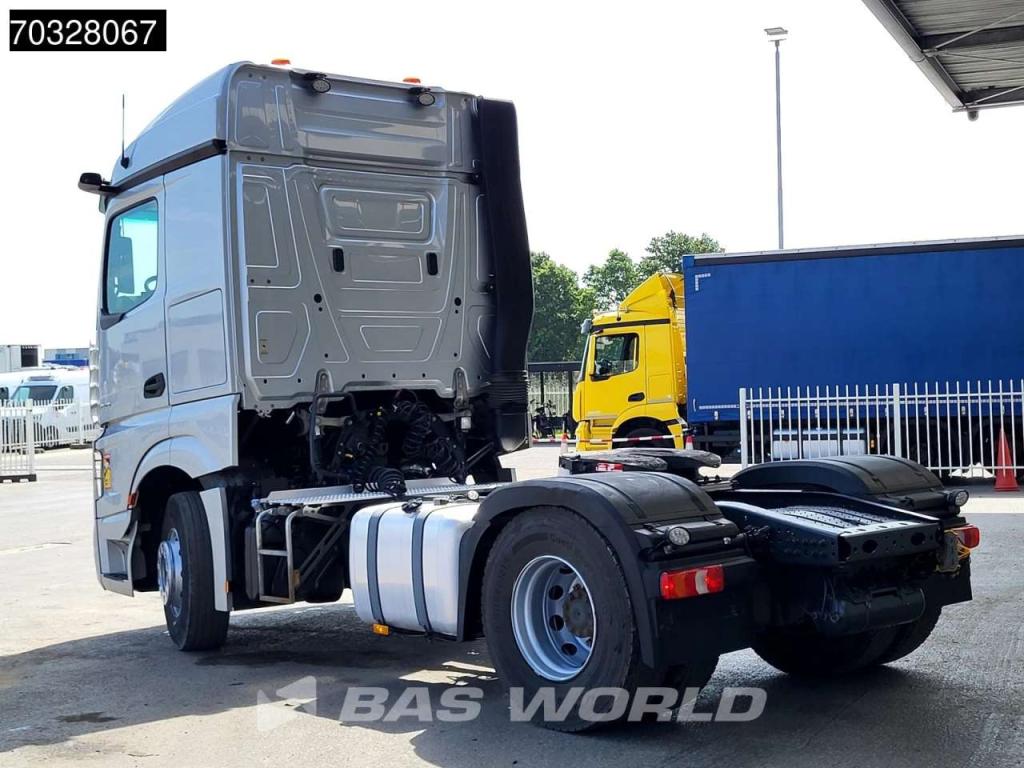 Mercedes-Benz Actros 1843 4X2 StreamSpace Navi Foto 2