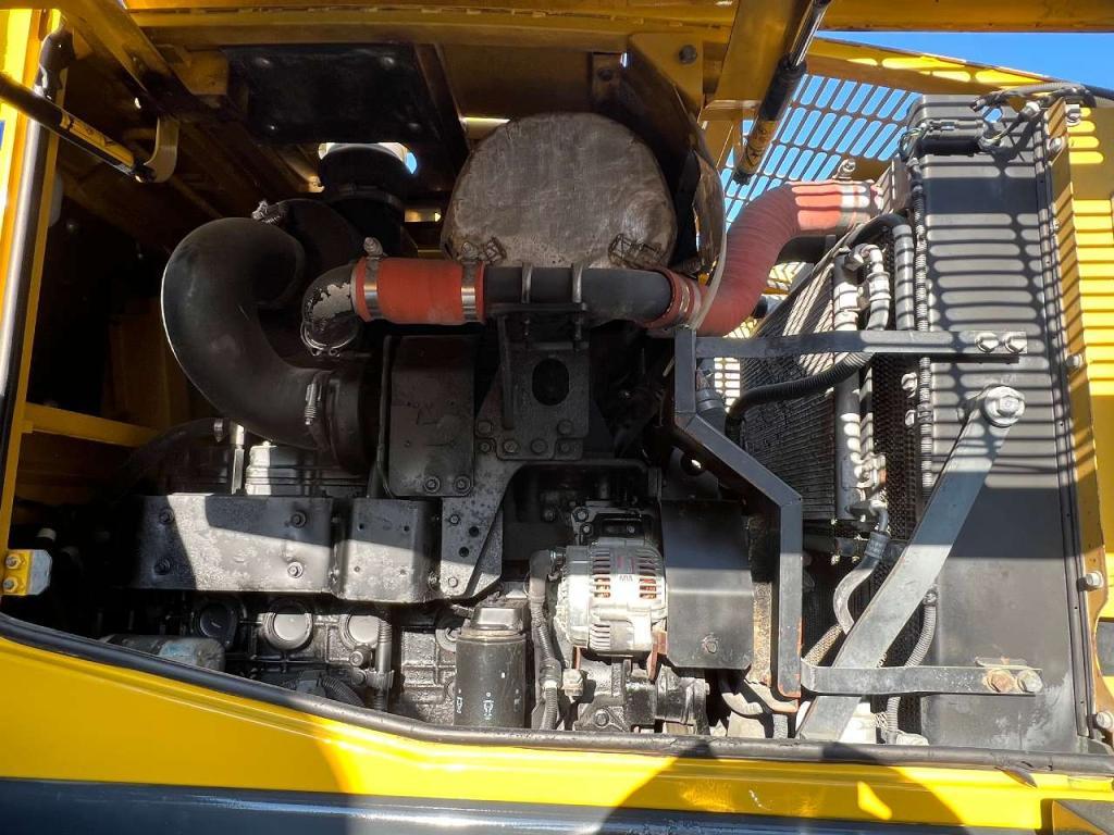 Komatsu WA250PZ-6 Foto 19