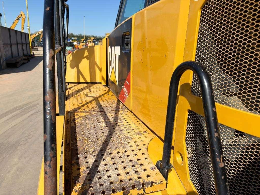 Caterpillar 730C2 Foto 16