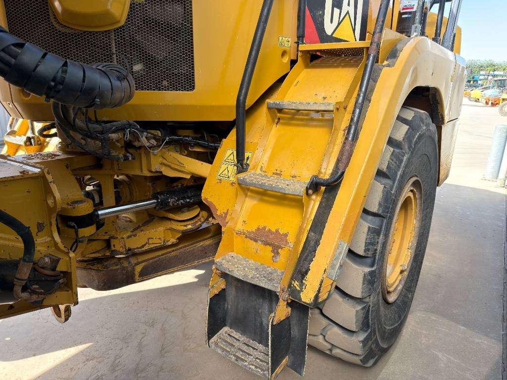 Caterpillar 730C2 Foto 25