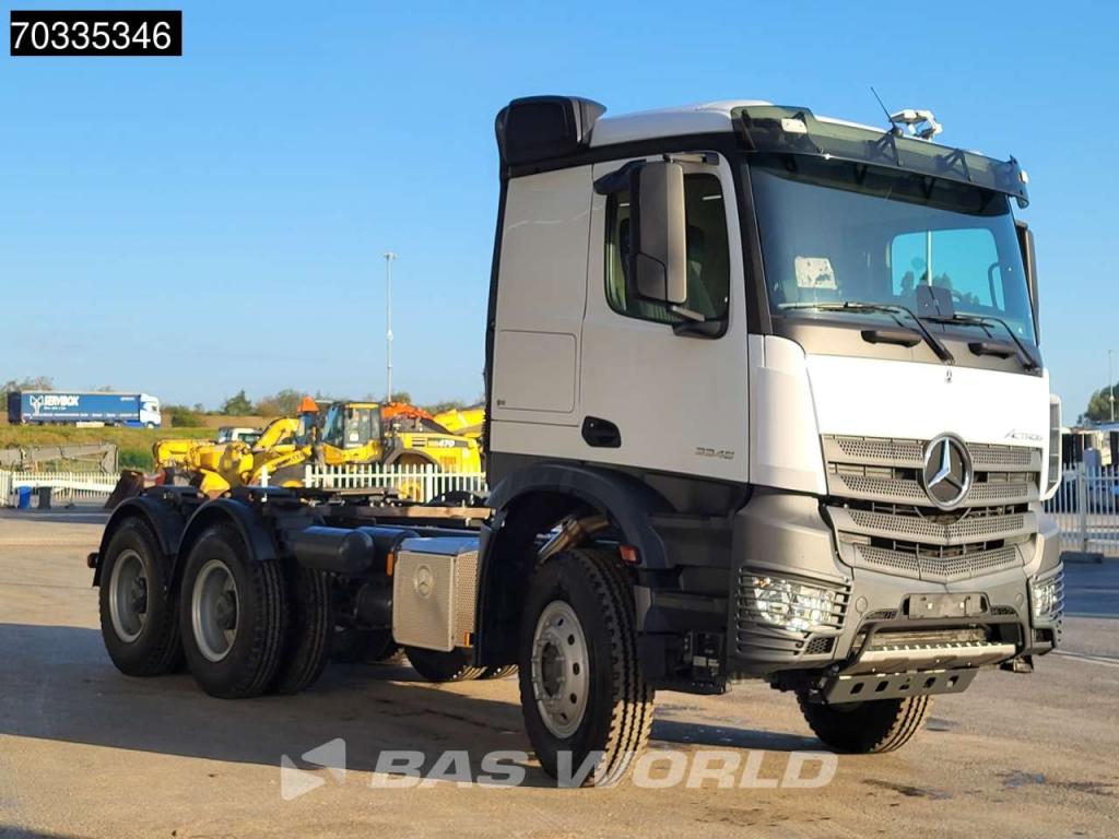 Mercedes-Benz Actros 3345 6X4 NEW! ClassicSpace Big-Axles Euro 5 Foto 8