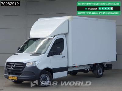 Mercedes Sprinter 317 CDI Automaat Bakwagen Achterdeuren Airco Camera Euro6 Meubelbak Koffer 21m3 Airco in vendita da BAS World B.V.
