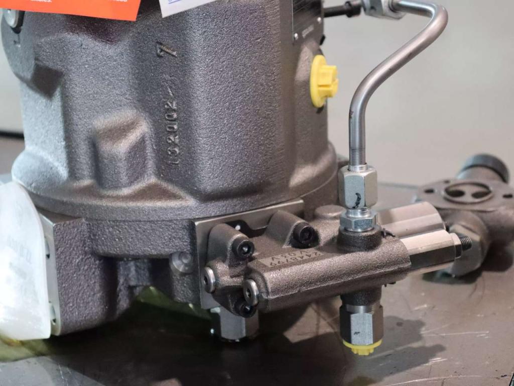 Bosch Rexroth A10VSO45DFLR/31R-VPA12N00 Foto 2