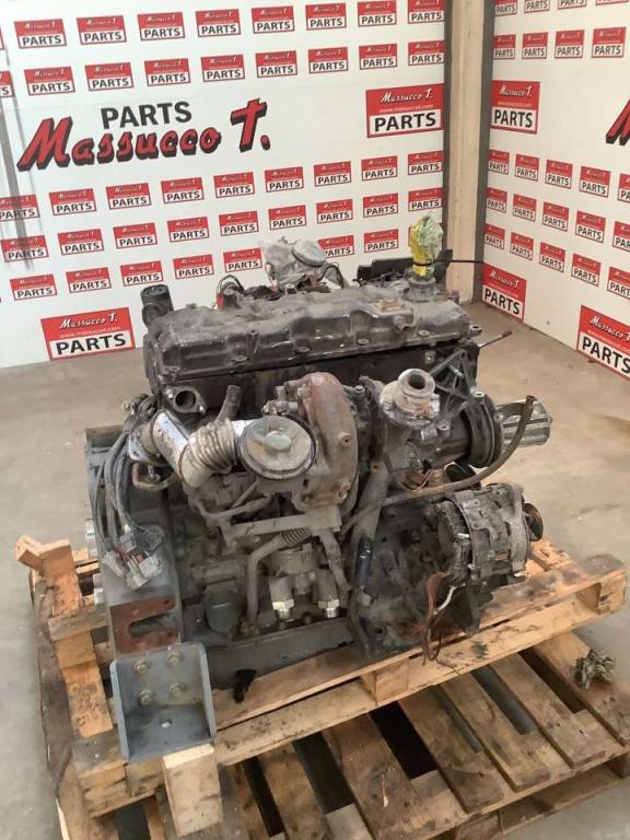 Motore a scoppio per Hitachi ZX135 Foto 2