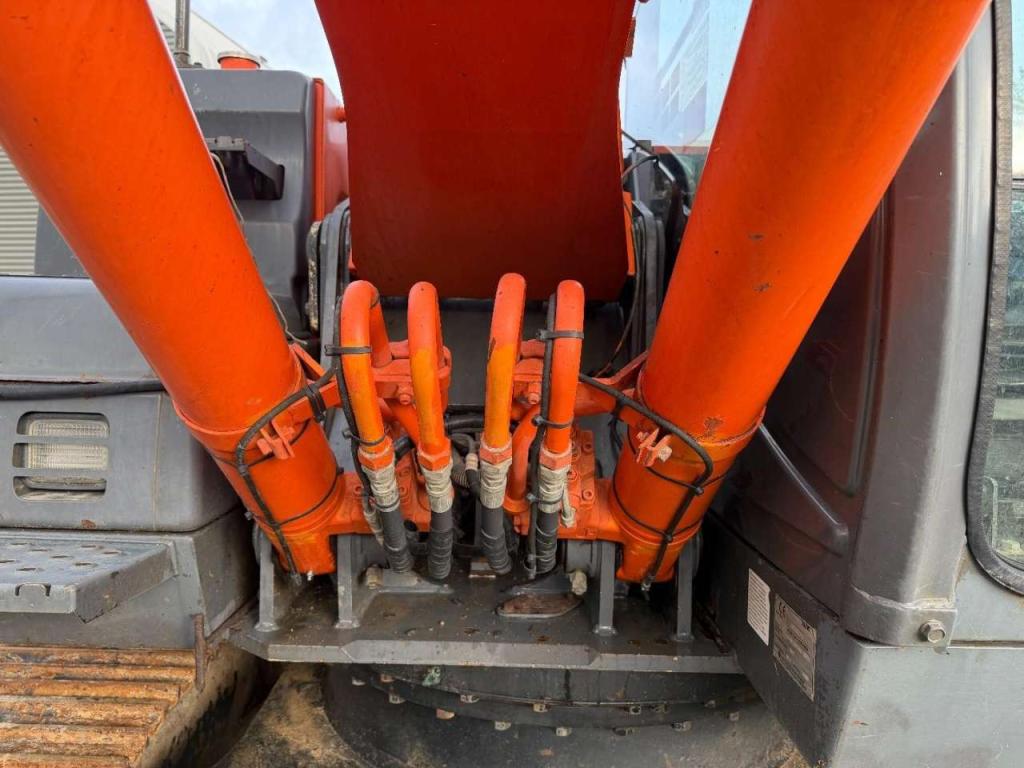 Hitachi ZX 180 LC-3 Foto 24