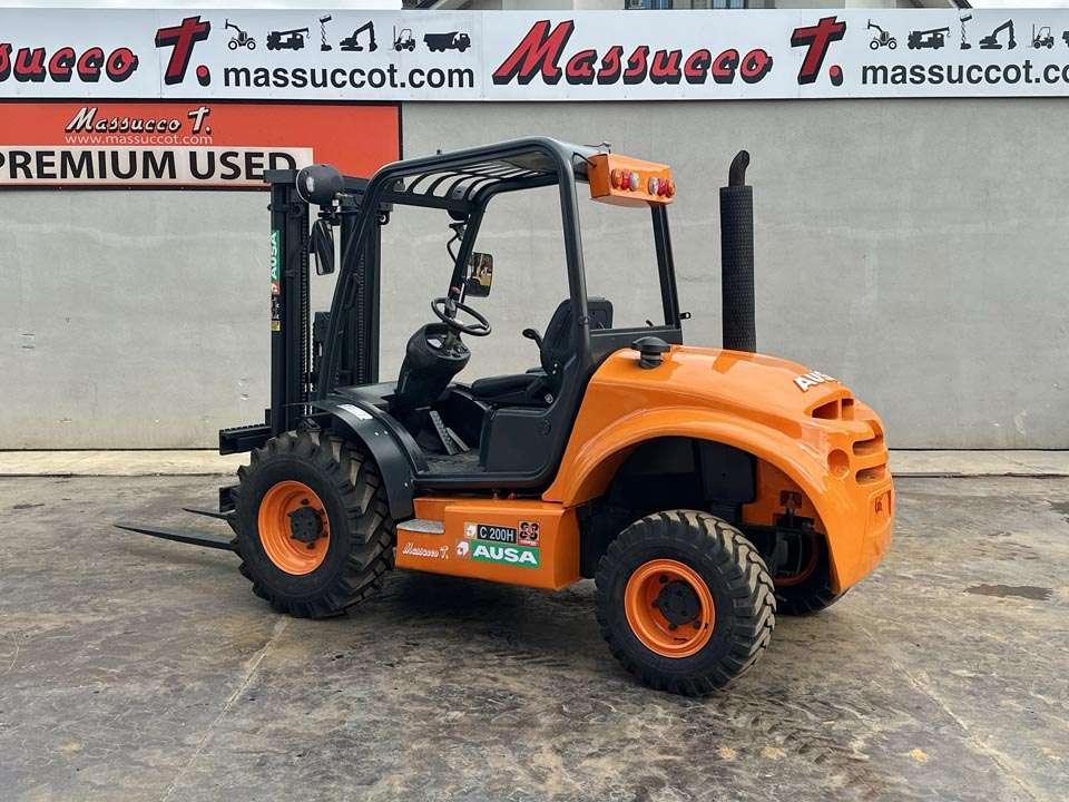 Ausa C200H 4x4 Foto 3