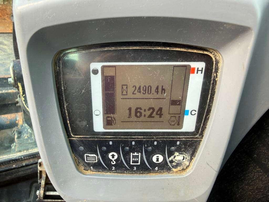 Kubota KX037-4 - Hammer Lines / Quick Coupler Foto 27