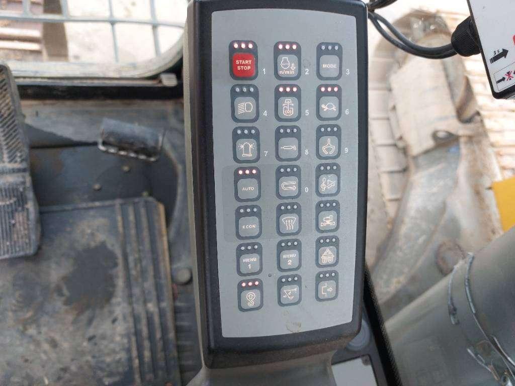 Liebherr R936LC Foto 9