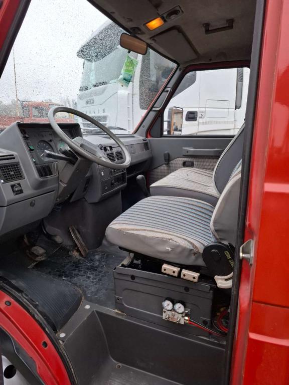 Iveco DAILY 35.10 Foto 8