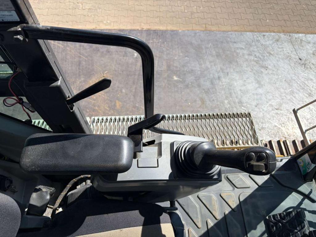 Caterpillar 326FL Foto 21