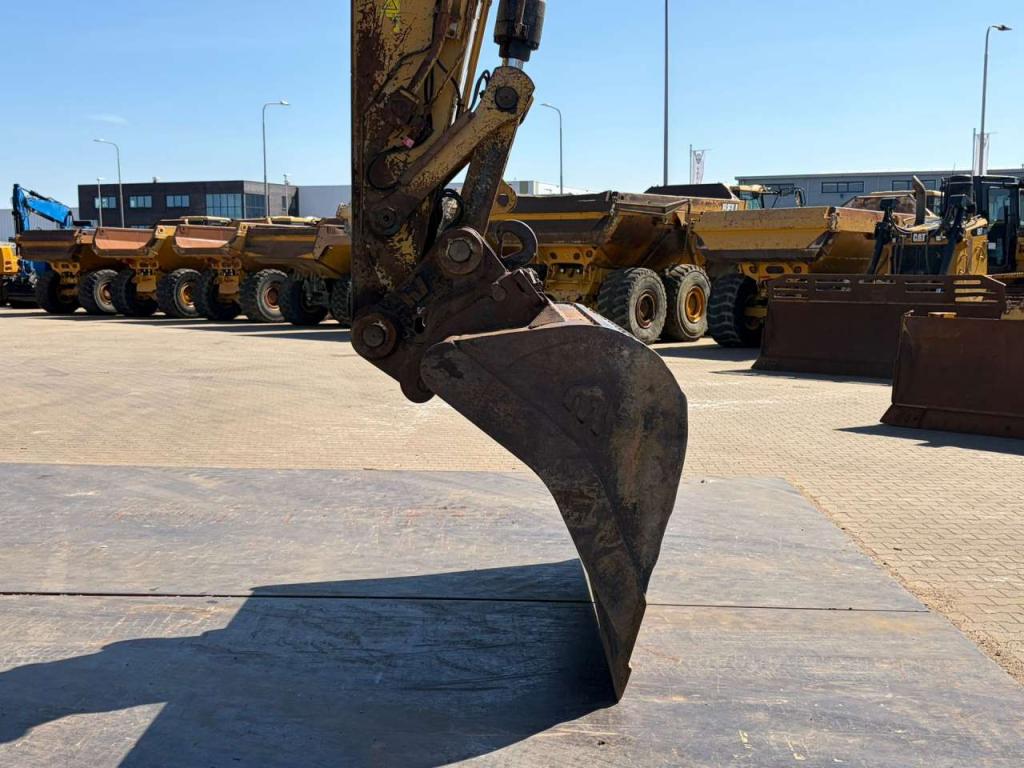 Caterpillar 326FL Foto 9