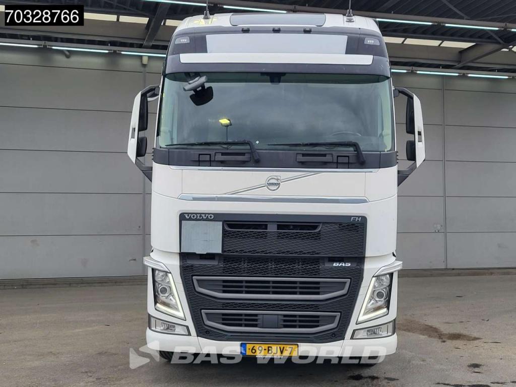 Volvo FH 500 4X2 XL 2xTanks Xenon I-ParkCool Leder Foto 14