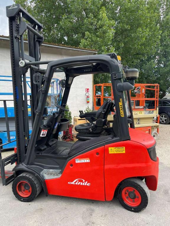 Linde H20D Foto 2