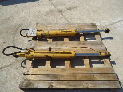 Pistone rotazione benna per Venieri 12.23 in vendita da OLM 90 Srl