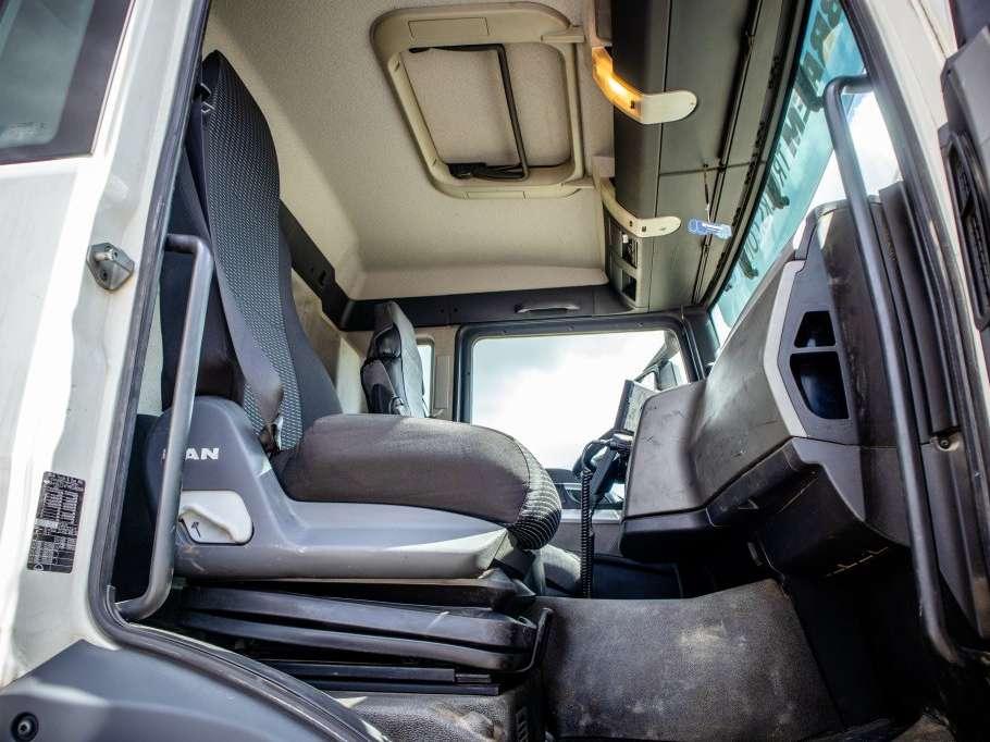 Man TGS 32.400BB+LIEBHERR 8M³+BAND/TAPIS 16m Foto 10