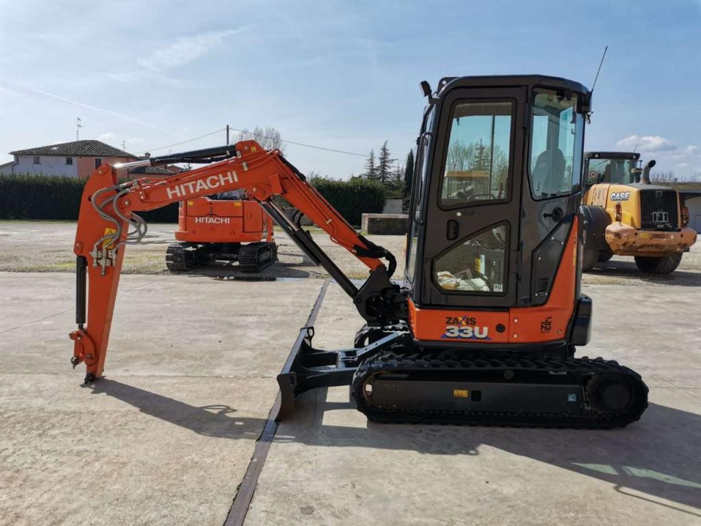 Hitachi ZX 33U-6 CLR Foto 1