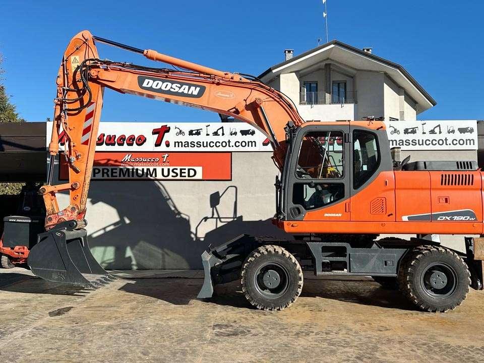 Doosan DX190W Foto 2