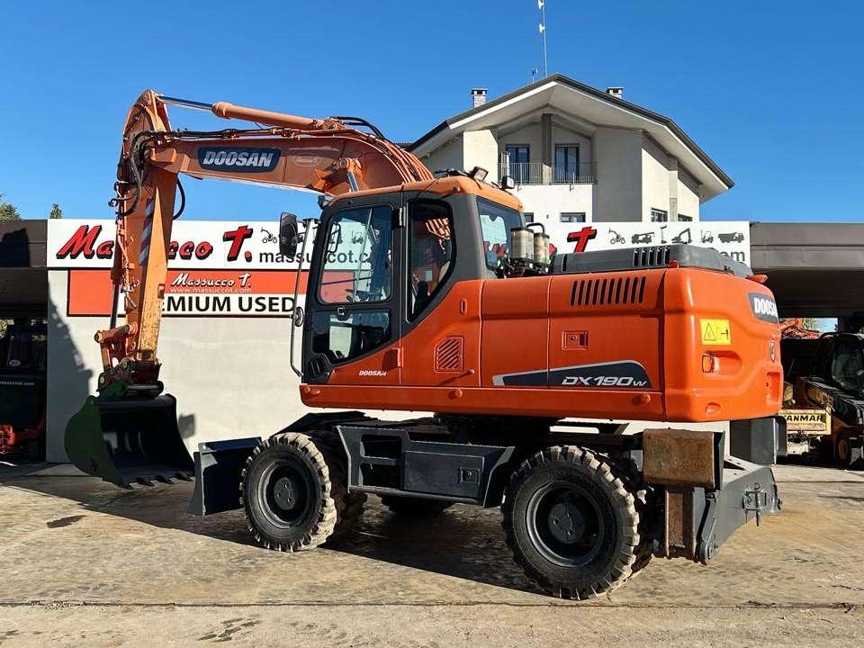 Doosan DX190W Foto 3
