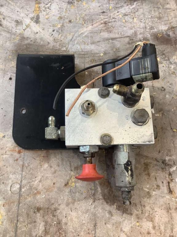 Valvola servocomandi per JLG LIFT 450 AJ Foto 1