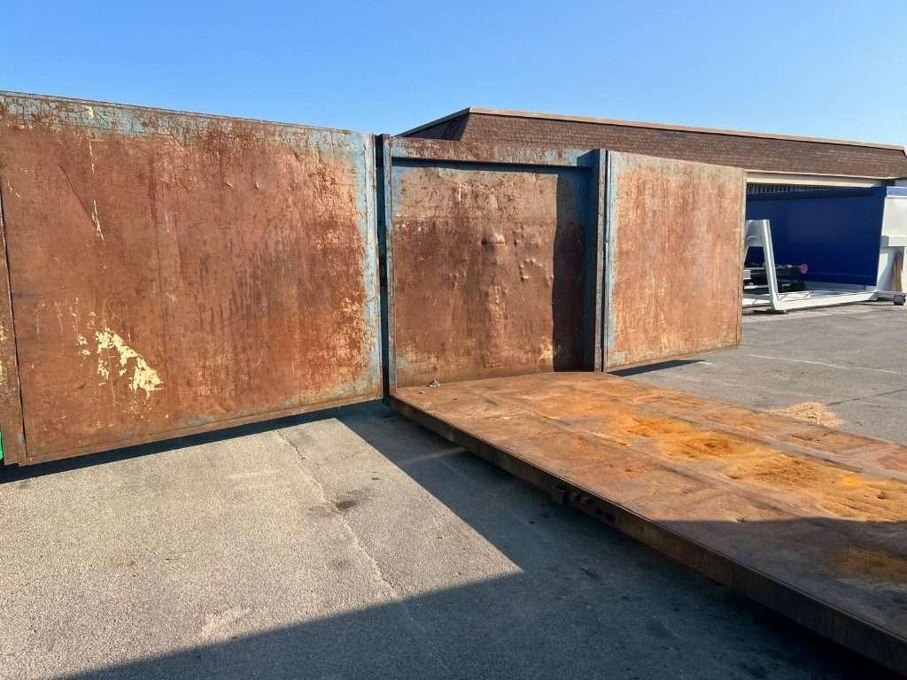CONTAINER SCARRABILE USATO A CIELO APERTO Foto 9