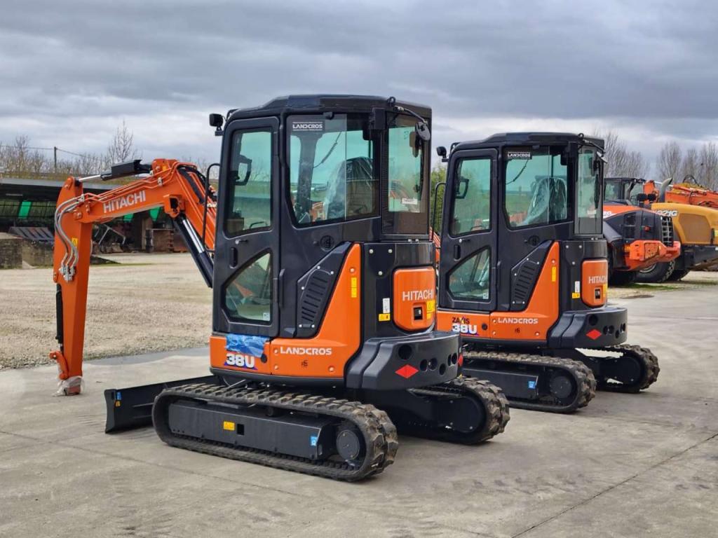 Hitachi ZX 38U-6 CLR Foto 3
