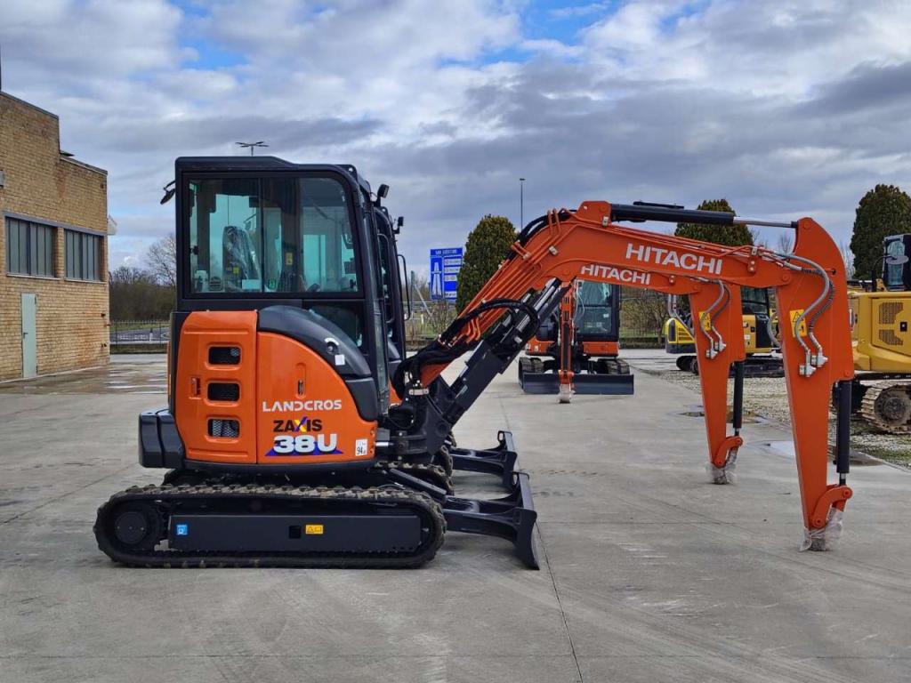 Hitachi ZX 38U-6 CLR Foto 6
