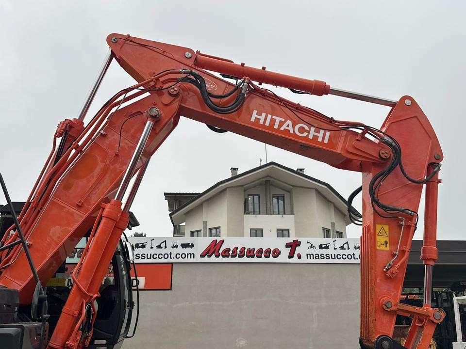 Hitachi ZX300LCNT-6 Foto 6